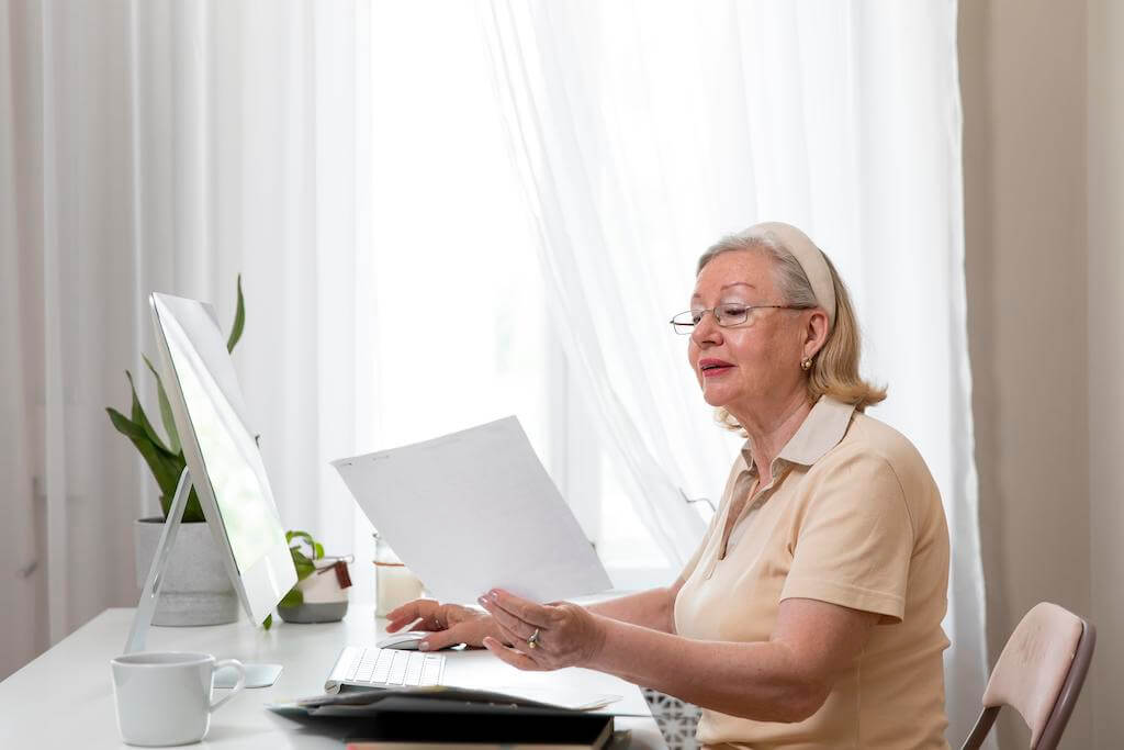 Na emeryturę w lutym czy lipcu – kiedy złożyć wniosek, aby zyskać najwięcej?