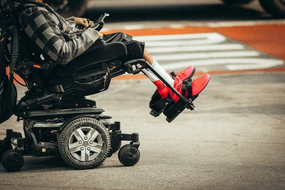 Zatrudnianie osób z niepełnosprawnością w 2026 roku – preferencyjne warunki i pierwsze kroki pracodawcy