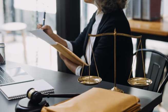 Ubezpieczenie OC radców prawnych: fundament bezpieczeństwa zawodowego