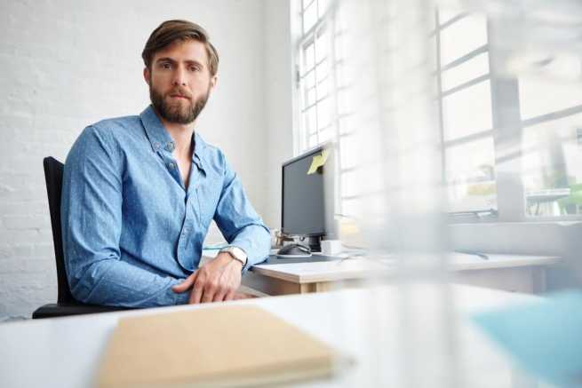 Czy opóźnione zgłoszenie do ZUS pozbawia przedsiębiorcę zasiłku chorobowego