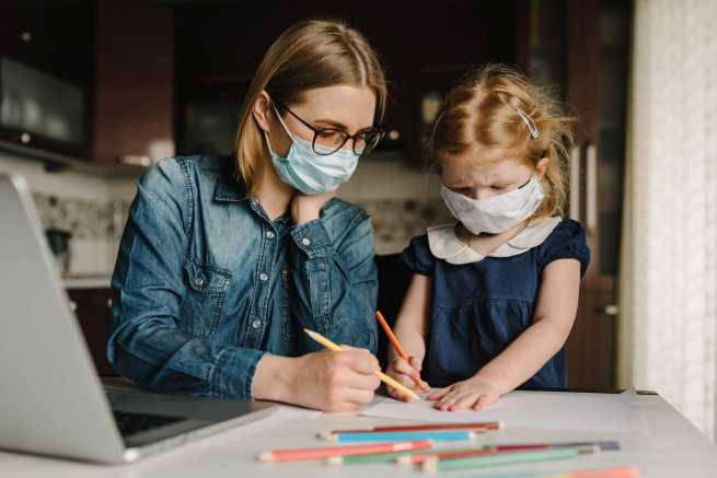 Zasiłek na dziecko podczas epidemii koronawirusa a kontrola ZUS